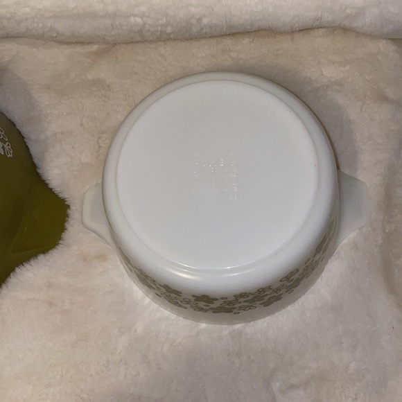 - Vintage Pyrex Spring Blossom Crazy Daisy Green White Floral Bowls - Picture 13 of 16